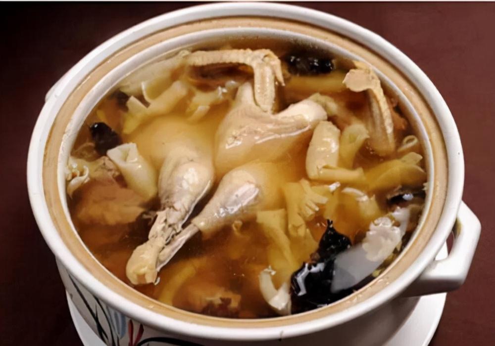 狗狗月经走了为啥桃子还肿（狗狗生理期之后护理及注意事项）