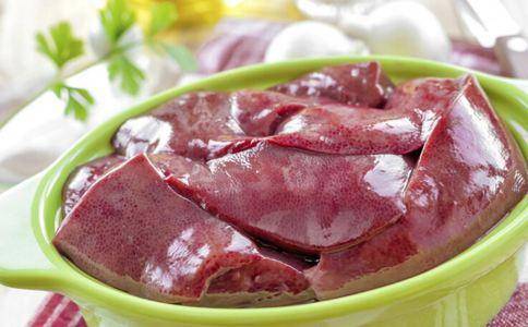 狗狗能吃巧克力吗（详解：狗狗的10大禁忌食物）