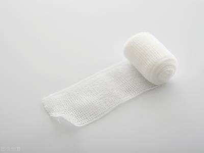 狗狗一夜之间后腿无力（三个月小狗后腿有点无力的原因）