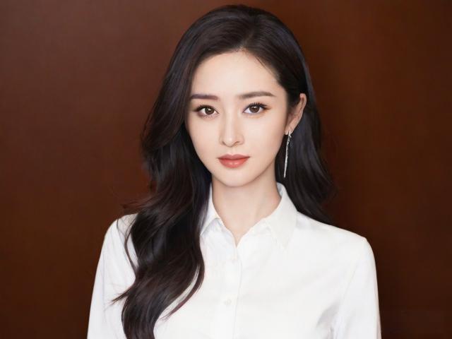 首发角色妩媚任颖出道极幻神技能形态抢先看